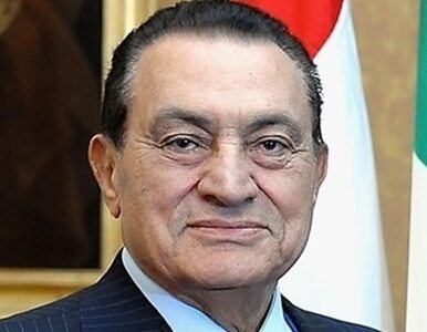 Miniatura: Mubarak formalnie zostaje. "Nie będę...