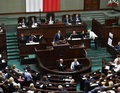 Miniatura: Sejm zagłosował ws. referendum. Polityk...