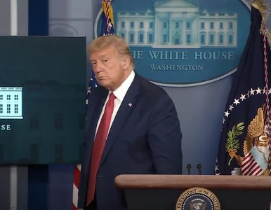 Miniatura: Trump nieoczekiwanie przerwał konferencję...