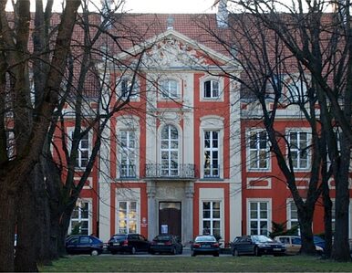 Miniatura: Wypięknieje budynek warszawskiej ASP