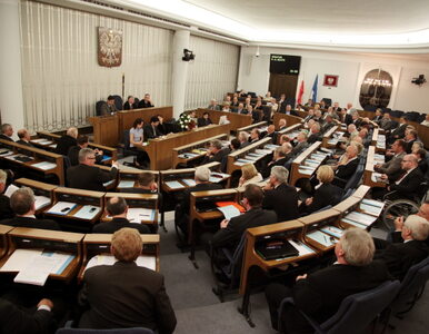 Miniatura: Senat jak Sejm: Polacy mają pracować dłużej
