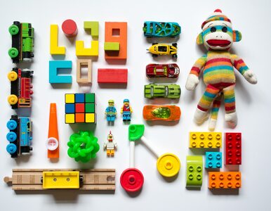 Eksperci radzą, jak wybrać odpowiednią zabawkę dla dziecka przed Świętami