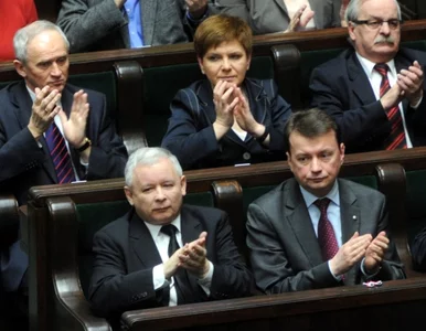 Miniatura: PiS chce obniżyć ceny benzyny ustawami