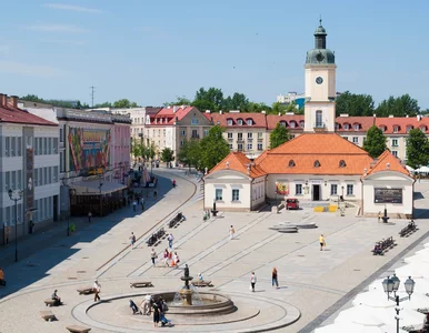 Miniatura: W centrum Białegostoku stanie pomnik Lecha...