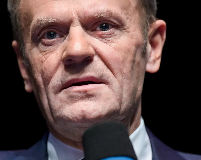 Miniatura: Tusk skomentował wywiad Karczewskiego:...