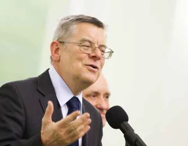 Miniatura: Nałęcz: Komorowski zachowuje się jak...