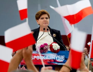 Miniatura: Szydło: Po latach lekceważenia rząd...