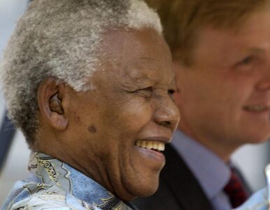 Miniatura: Mandela coraz silniejszy