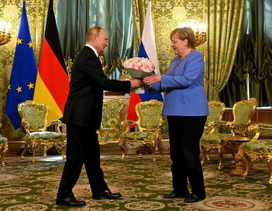 Putin przyjął Merkel na Kremlu w rocznicę otrucia Nawalnego. Czekał z...
