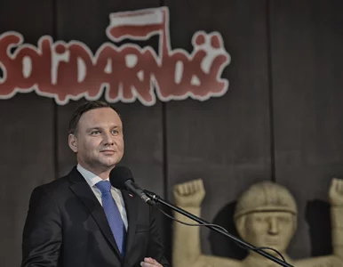 Miniatura: Andrzej Duda, Lech Wałęsa i znaczący gest...