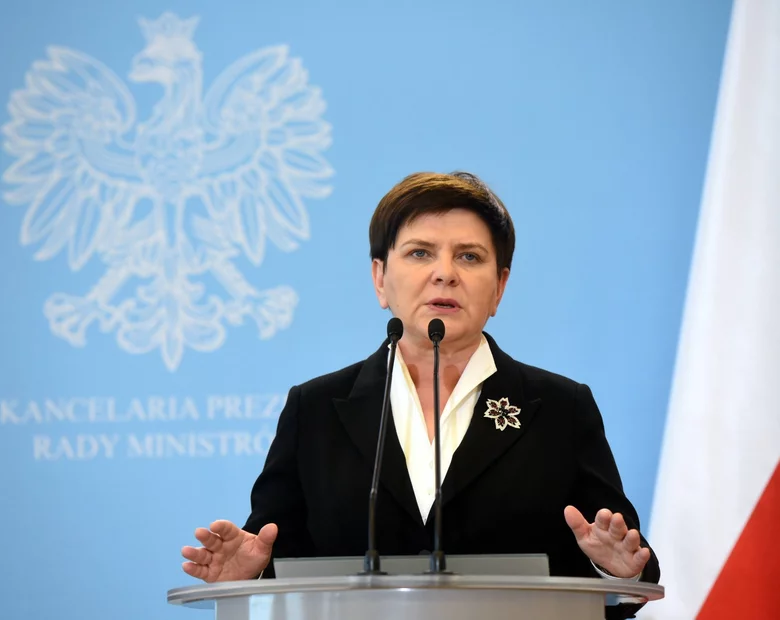 Miniatura: Szydło: Dziękuję nauczycielom i tym,...