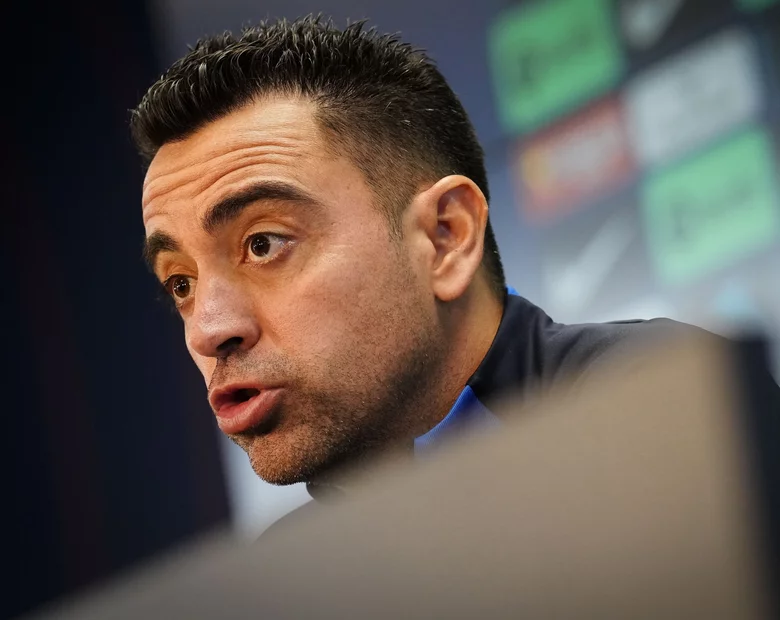 Miniatura: Xavi nie zgadza się z czerwoną kartką dla...