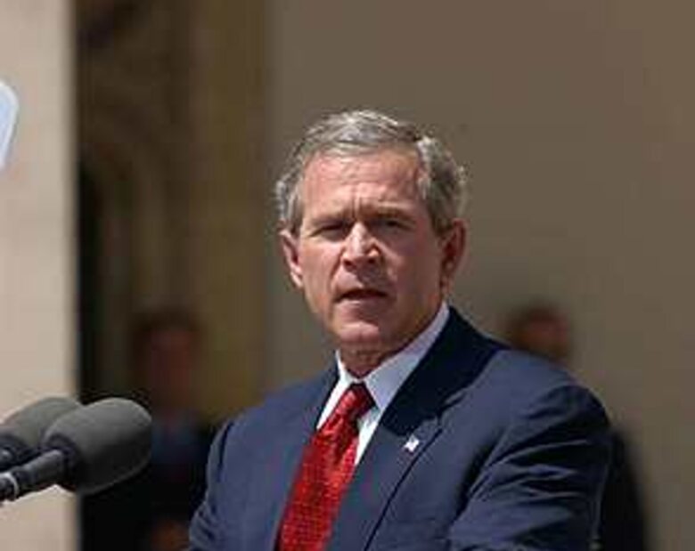 Bush nie podziękował Polakom za wkład w Afganistan