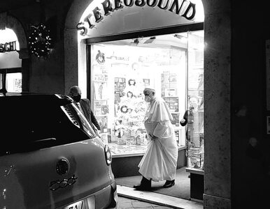 Miniatura: Papież Franciszek przyłapany w sklepie...