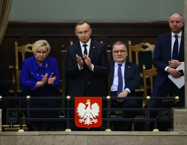 Miniatura: Andrzej Duda ma problem. Rośnie...