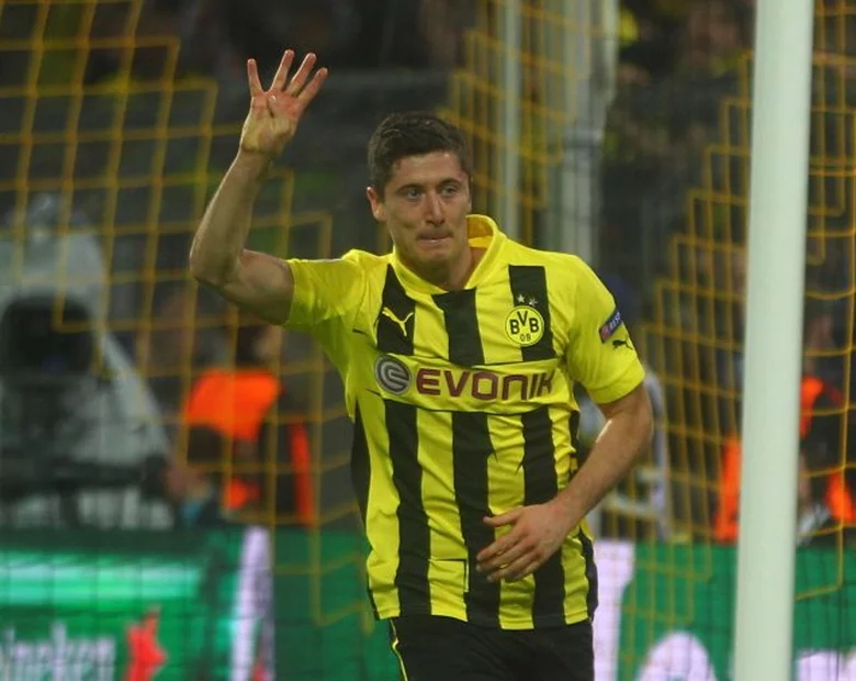 Miniatura: Lewandowski piłkarzem roku UEFA? Jest...