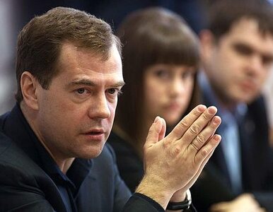Miniatura: Miedwiediew żąda radykalnych zmian w...